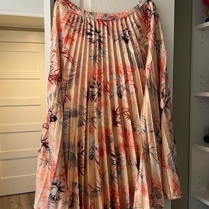 Floral silky long skirt